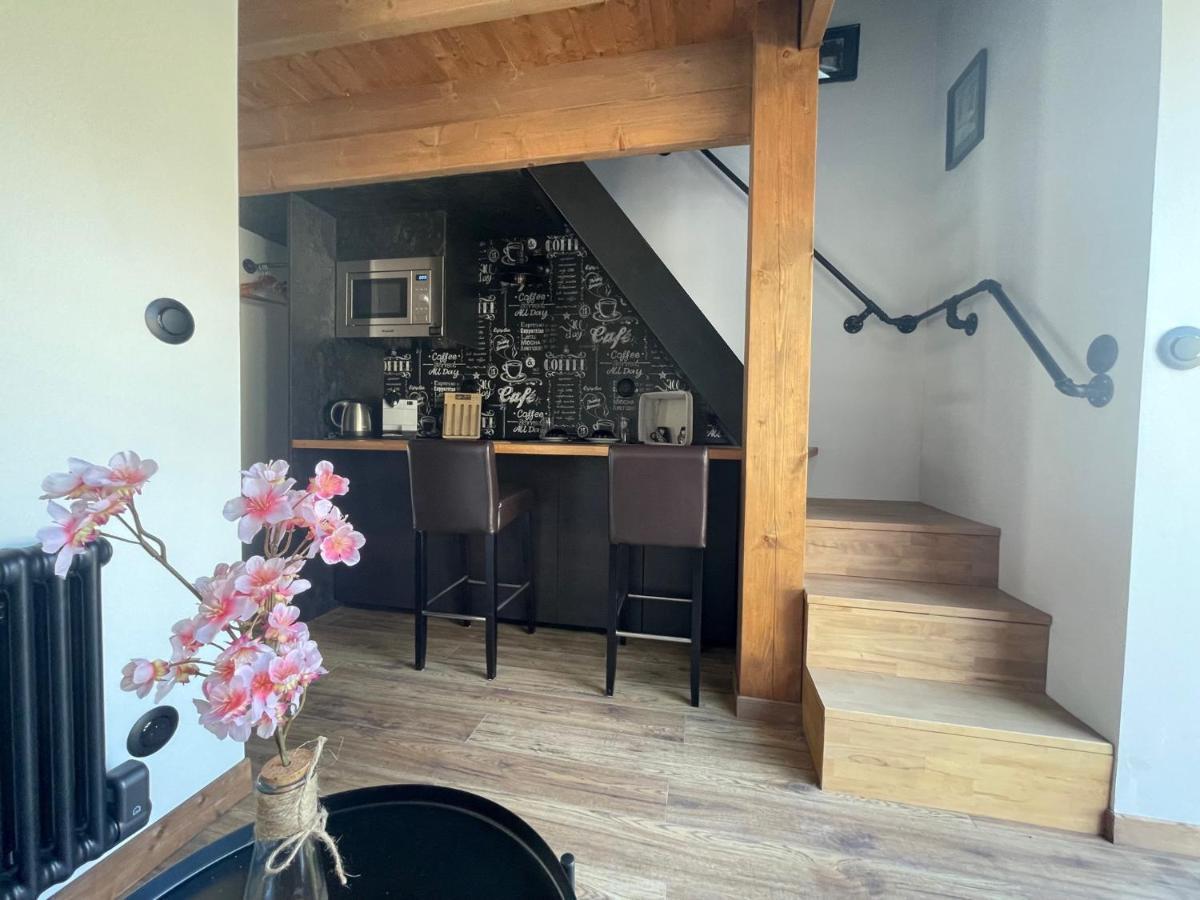 La Maison Du Pere Pilon Avec Petit Dejeuner Auvers-sur-Oise Exterior photo